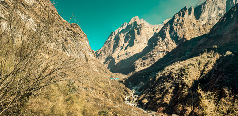 Obraz premium View of the Machapuchare, on the Annapurna Base Camp Trek, Nepal
