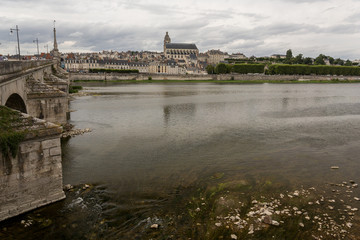 Vue sur la Loire à Blois