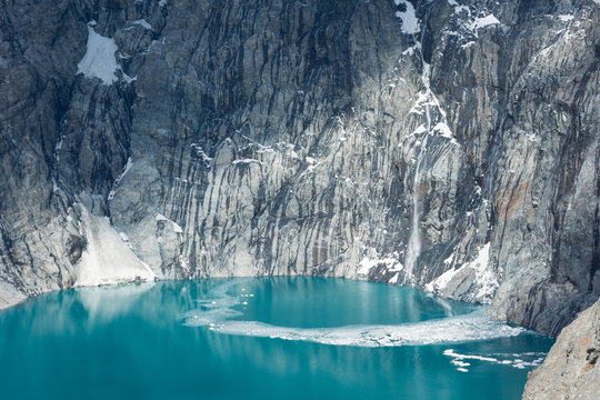 Argentina, Patagonia, El Chalten,Los Glaciares National Park, Lagoon Sucia