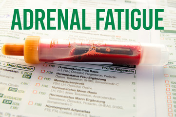 Adrenal Fatigue / Blutprobe auf Laborzettel