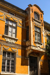 Fototapeta na wymiar beautiful facade of yellow building