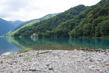 エメラルドグリーンの秘境