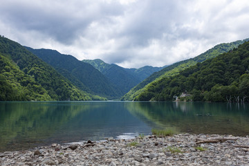 エメラルドグリーンの秘境