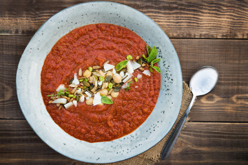 Vegetarian Detox Tomato, Broccoli and Chickpeas Soup