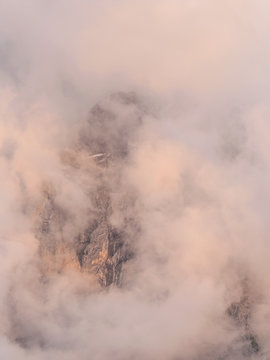 Sentiero Viel dal Pan, Canazei, Trento, Trentino - Alto Adige, Italy, Europe
