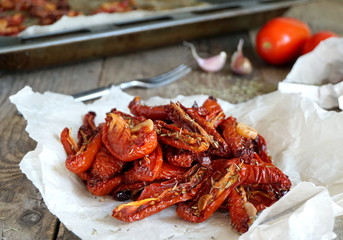Sun-dried tomatoes with garlic and provence herbs