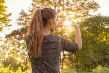 Frau herbst sonne