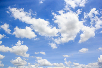 Obraz premium Clouds with blue sky background.