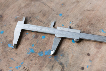 vernier caliper on Mechanic desk
