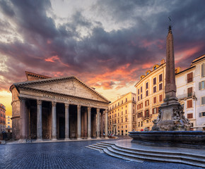 Naklejka na ściany i meble view of Pantheon in the morning. Rome. Italy.