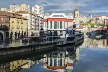 Fototapeta na wymiar Casco Viejo de Bilbao, País Vasco. España.