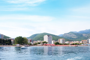 Picturesque view of small city on seashore