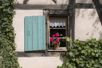 Vecchie finestre, Alsazia, Francia