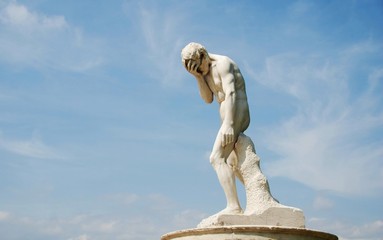 Fototapeta premium Escultura en París, Francia