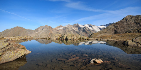 laghetto del Lauson, presso il rifugio Vittorio Sella - Parco Nazionale del Gran Paradiso