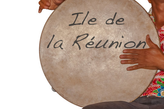tambour folklore r&eacute;unionnais, maloya cr&eacute;ole, fond blanc, 