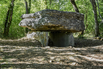 Dolmen de Pech Lapeyre / Limogne-en-Quercy / Lot / Occitanie