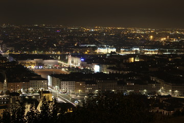 Lyon by night - 169577212