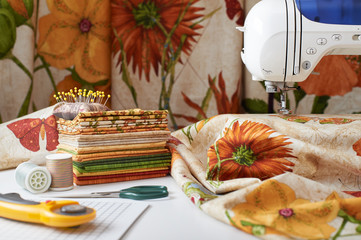 Preparation and selection of fabrics for sewing patchwork quilt on an electric sewing machine