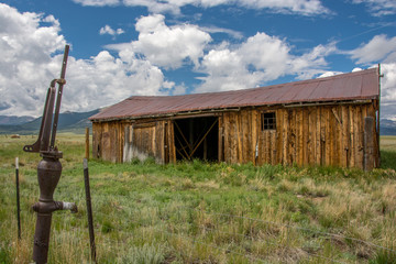 Rocky Mountain Barn
