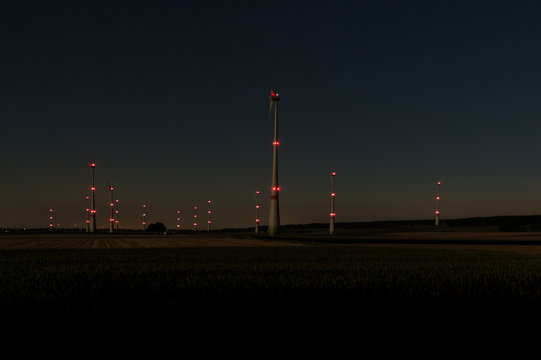 Windr&Atilde;&curren;der bei Dunkelheit