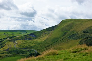 Fototapeta na wymiar Mam Tor in the English peak District.