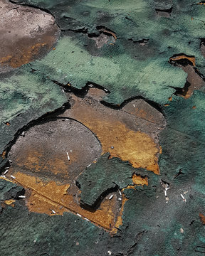 Decay and mess on top of a roof.