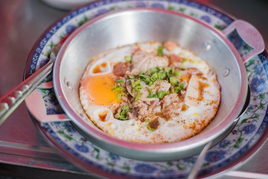 pan-fried egg with toppings  (Kai Krata) Thai style Breakfast, Thai food