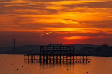Fototapeta na wymiar Brighton sunset over West Pier