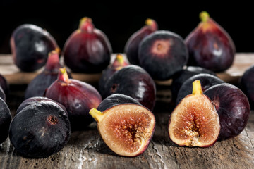 Figs on wooden surface