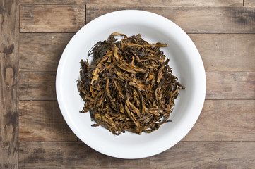 dried tea
