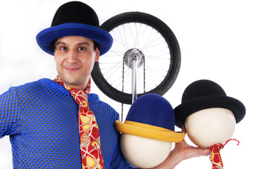 einrad und b&auml;lle