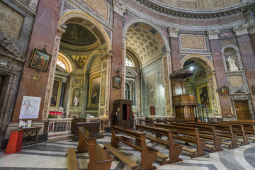 Fototapeta na wymiar Interior of basilica of Santa Maria degli Angeli e dei Martiri (