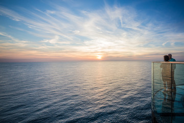 Cruise Sunrise & Sunset