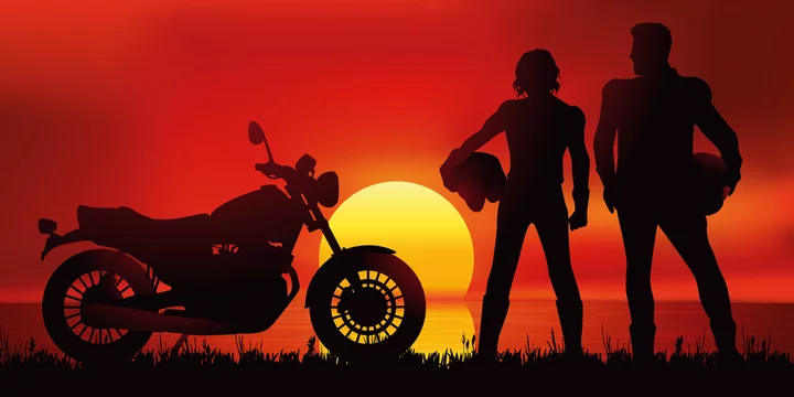 moto - motard - couple - coucher de soleil - liberté -paysage Stock Vector  | Adobe Stock