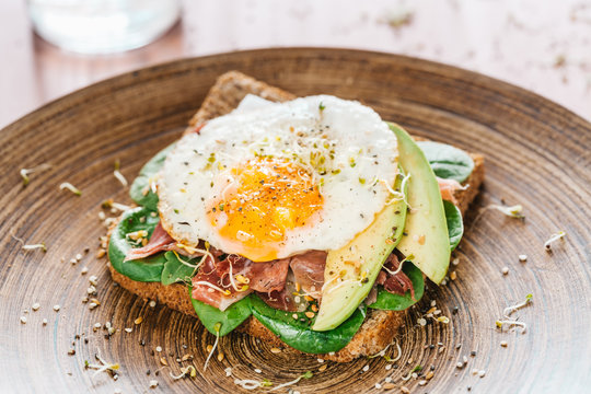 Tasty sandwich with egg