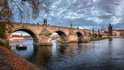 Obraz premium Charles bridge, Prague