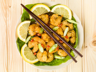 Crispy Deep Fried Prawns With Sweet Chilli Sauce and Noodles