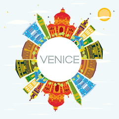 Naklejka premium Venice Skyline with Color Buildings, Blue Sky and Copy Space.