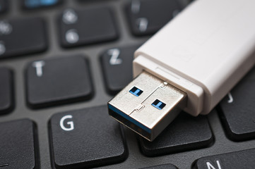 Tastatur und Speicherstift