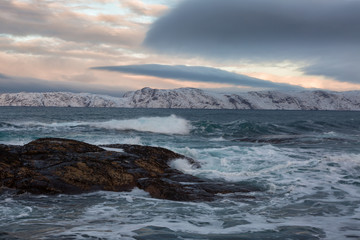 Sunset on the shore of the White Sea
