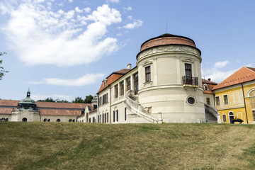 Fototapeta premium Abandoned palace in Hungary