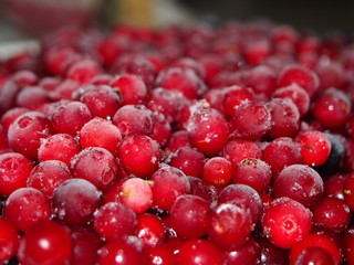 frozen cranberries for pie