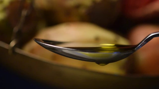 Opuntia ficus-indica Aceite de chumbera Olio di fico d'india Prickly pear oil Aceite Figa Опунция индийская video de ​ nopal  Olio di ficodindia Hint inciri Opuncja 梨果仙人掌 figowa صبير التين الهندي