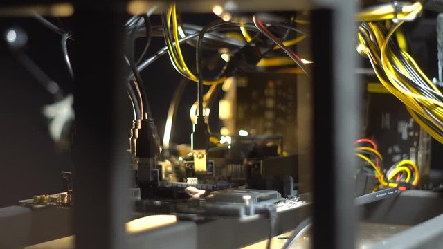 MSI slots connected to the computer's motherboard for bitcoin mining