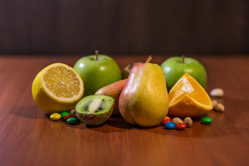 Apple,kiwi,pear, Orange, grape, lemon