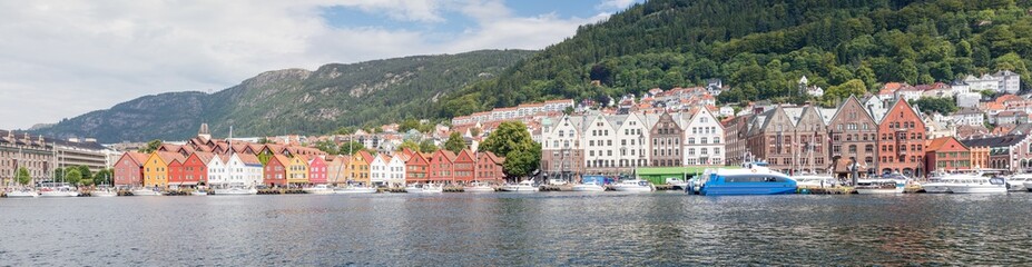 Fototapeta na wymiar Quartier de Bryggen à Bergen, Norvège