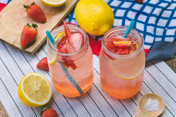 Strawberry juice and lemon soda juice mixed with soda. Add flavor Improve the health of the body...