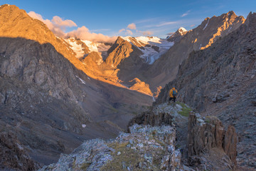 Sunrise over the Aktru Valley