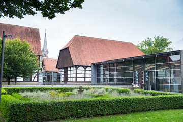 Fachwerkhaus neben dem Lippischen Landesmuseum in der Stadt Detmold